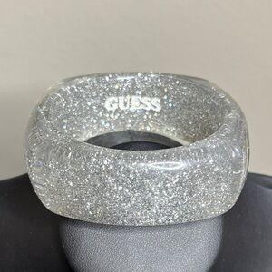 GUESS Glitter Silver Bracelet Chunky Y2K
Vintage